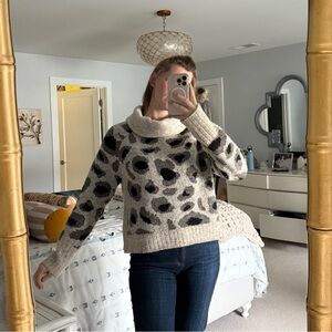 RD Style Black and Cream Turtle Neck Sweater